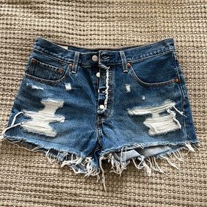 Levi’s 501 jean shorts brand new